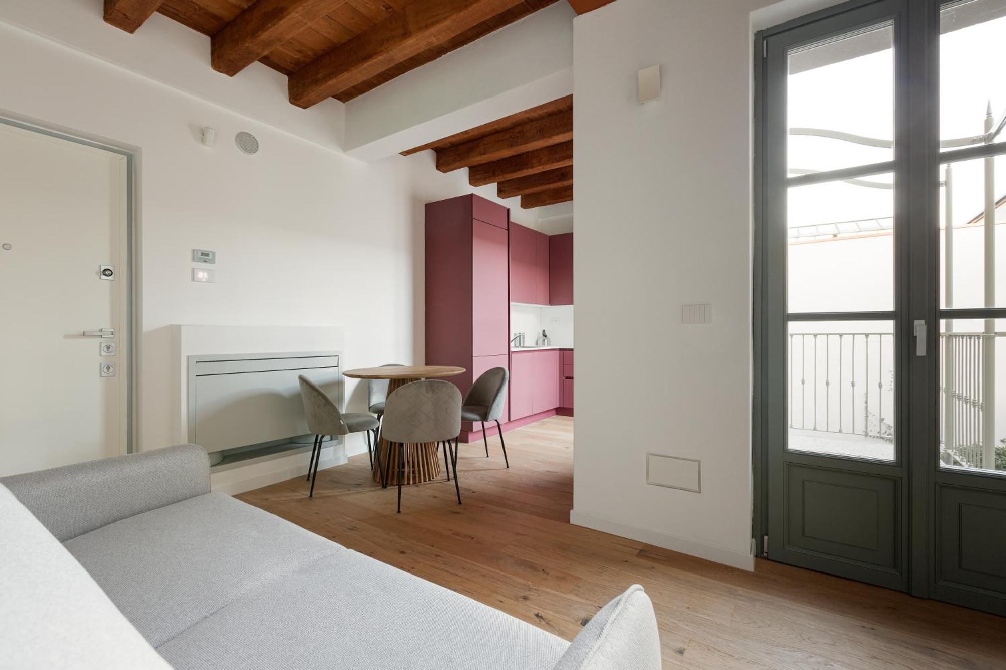 Apartment Modern In With Balcony